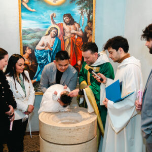 Fonte battesimale chiesa a Roma