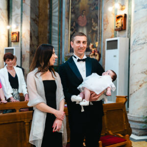 Fotografie battesimo in chiesa